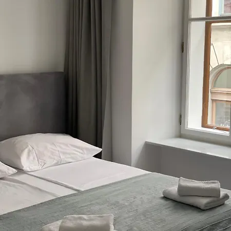 Apartmán Khan 2 *