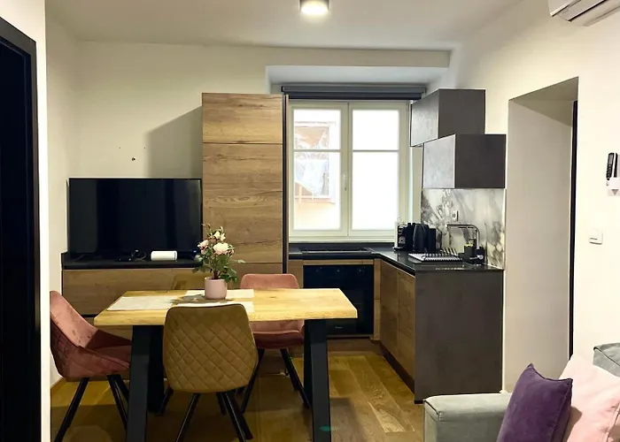 Khan 2 Apartamento Liubliana